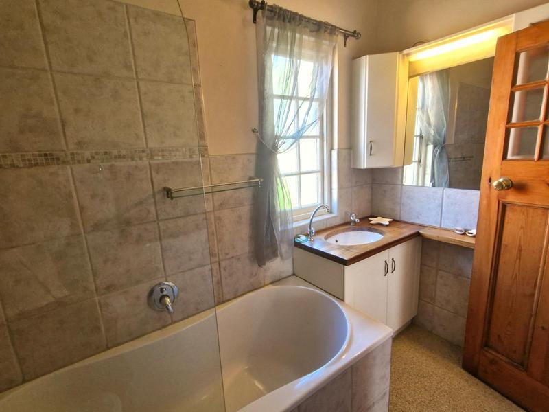 4 Bedroom Property for Sale in Rondebosch Western Cape